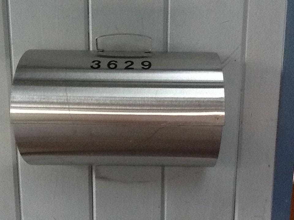 Stainless steel mailbox