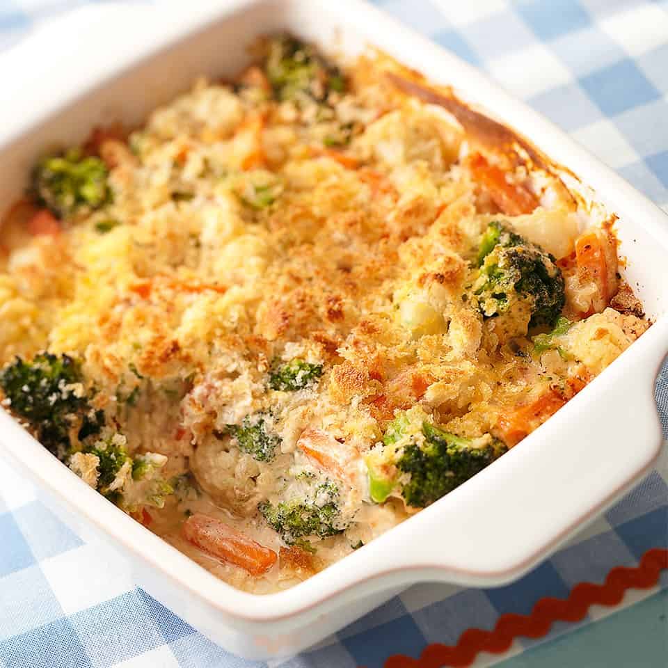 Cheesy vegetable bake