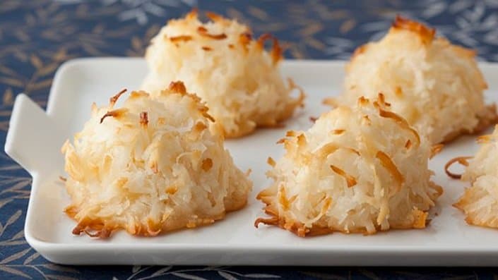 Coconut macaroons made with sweetened condensed milk
