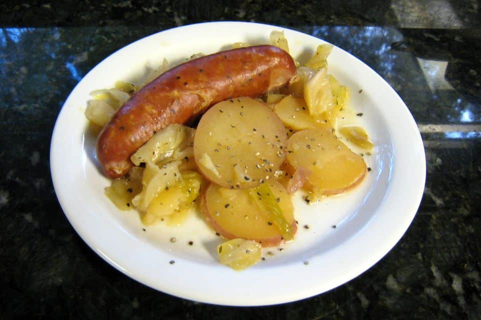 Crockpot smoked sausage with potatoes and cabbage
