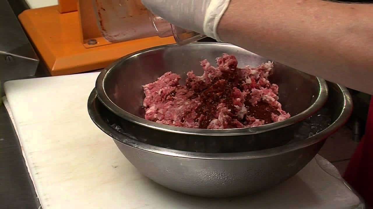 How to make hickory smoked beef sausage