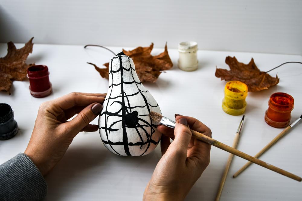 Easy pumpkin painting designs spider pumpkin