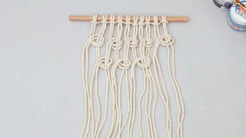 Ombre macrame wall hanging (16)