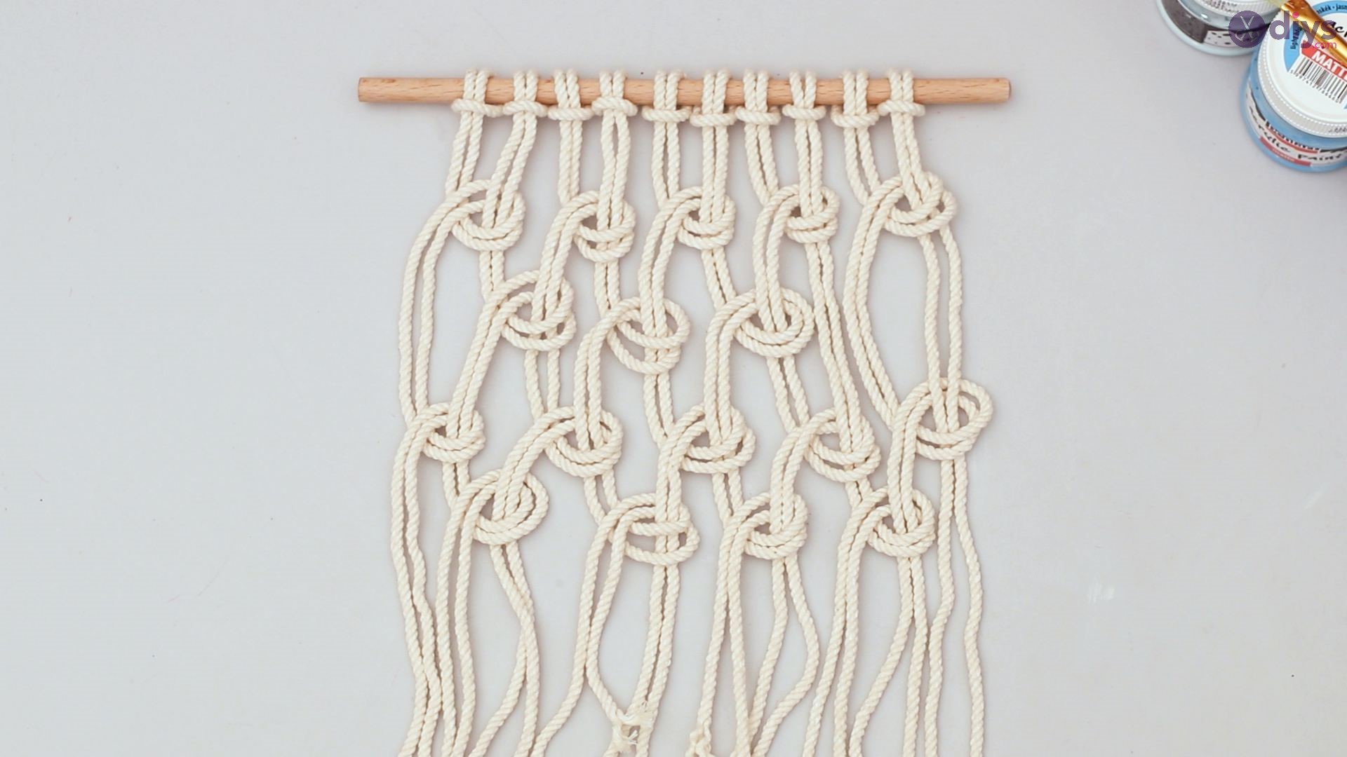 Ombre macrame wall hanging (18)