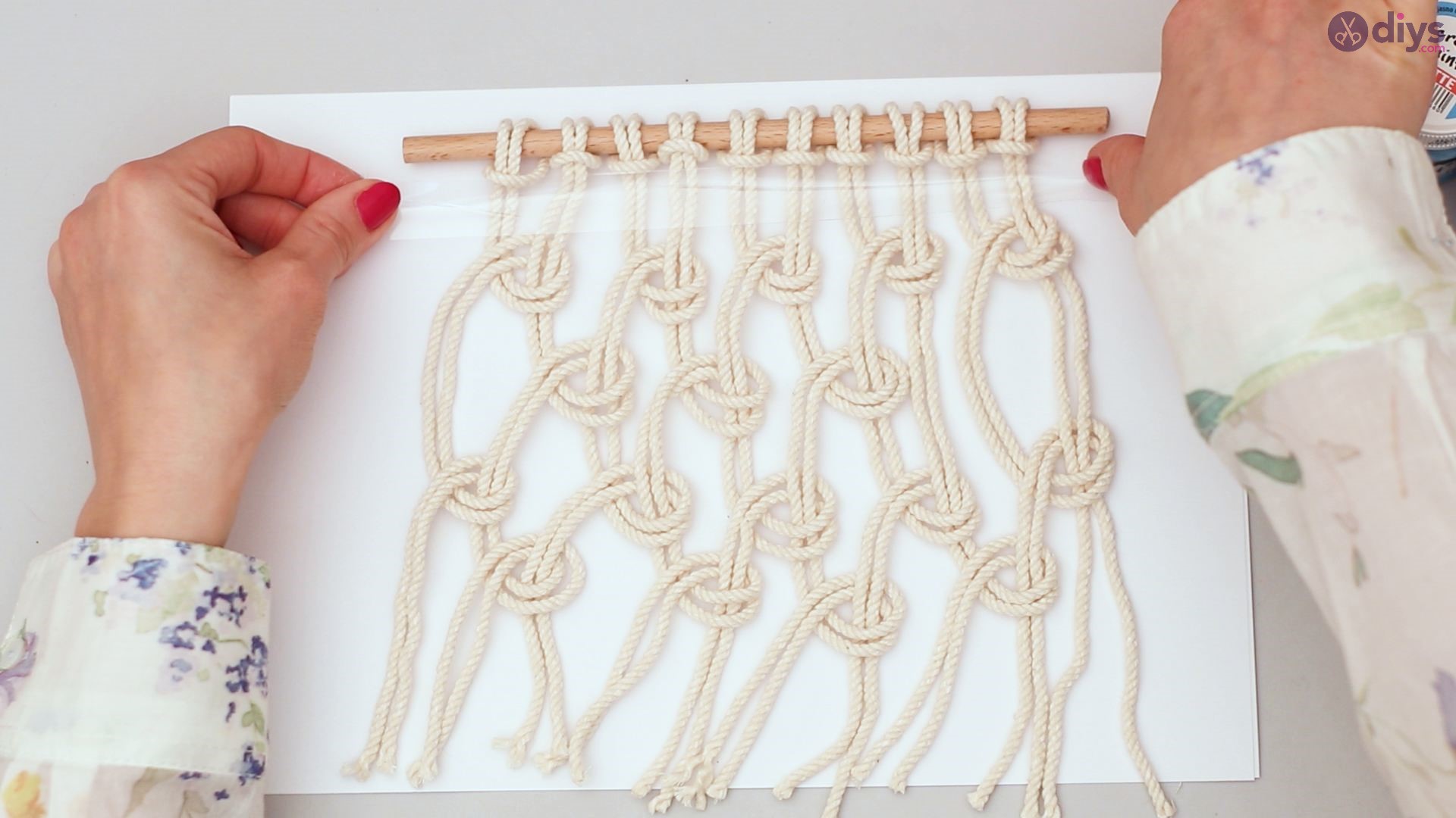 Ombre macrame wall hanging (22)