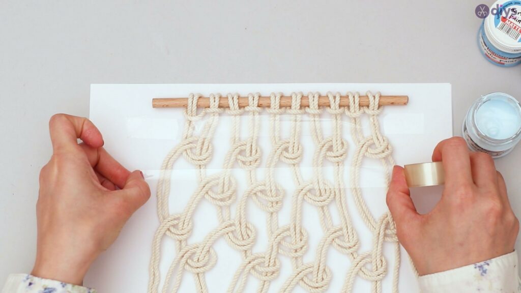 Ombre macrame wall hanging (23)