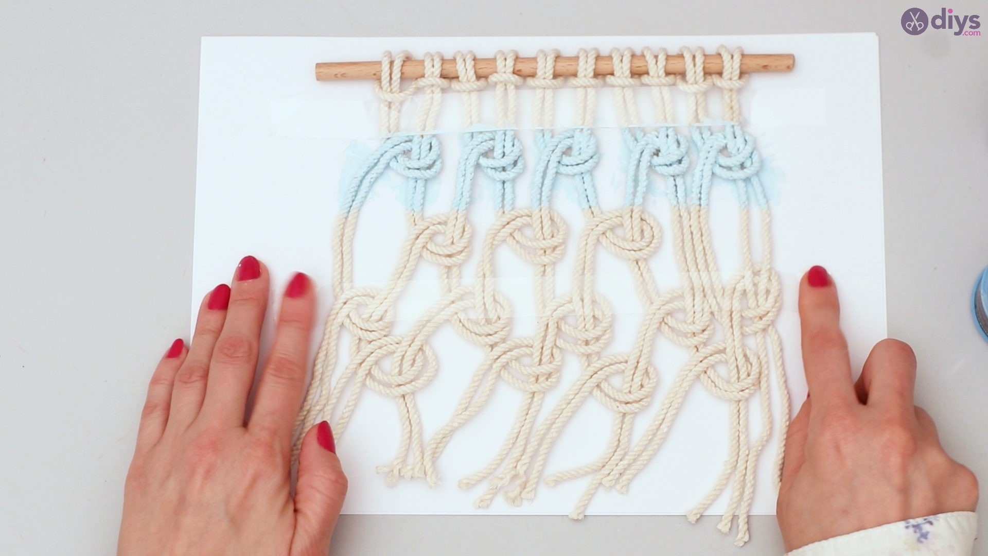 Ombre macrame wall hanging (27)