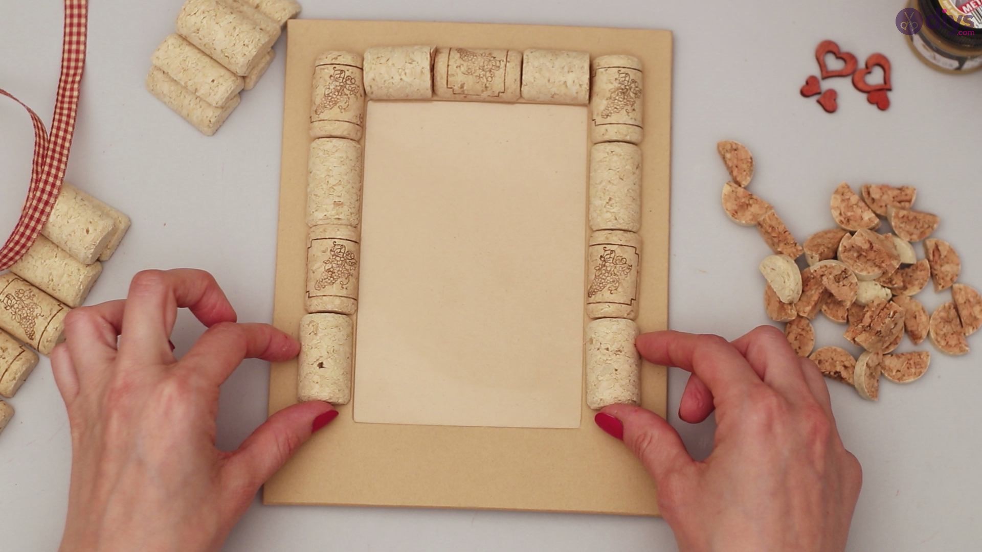 Wine cork photo frame (20)