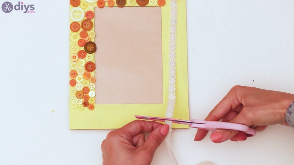 Button picture frame steps (23)