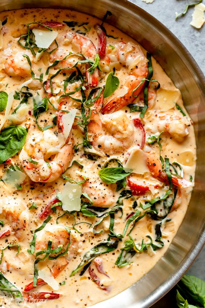 Creamy shrimp with basil and roasted red peppers 3 of 7
