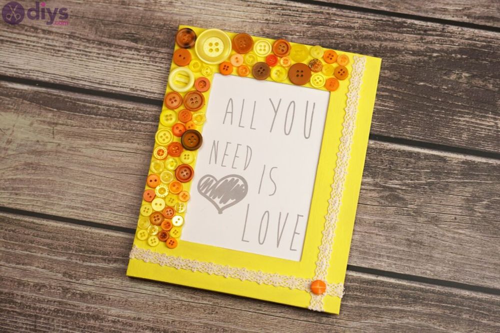 Button picture frame easy valentine’s day crafts 