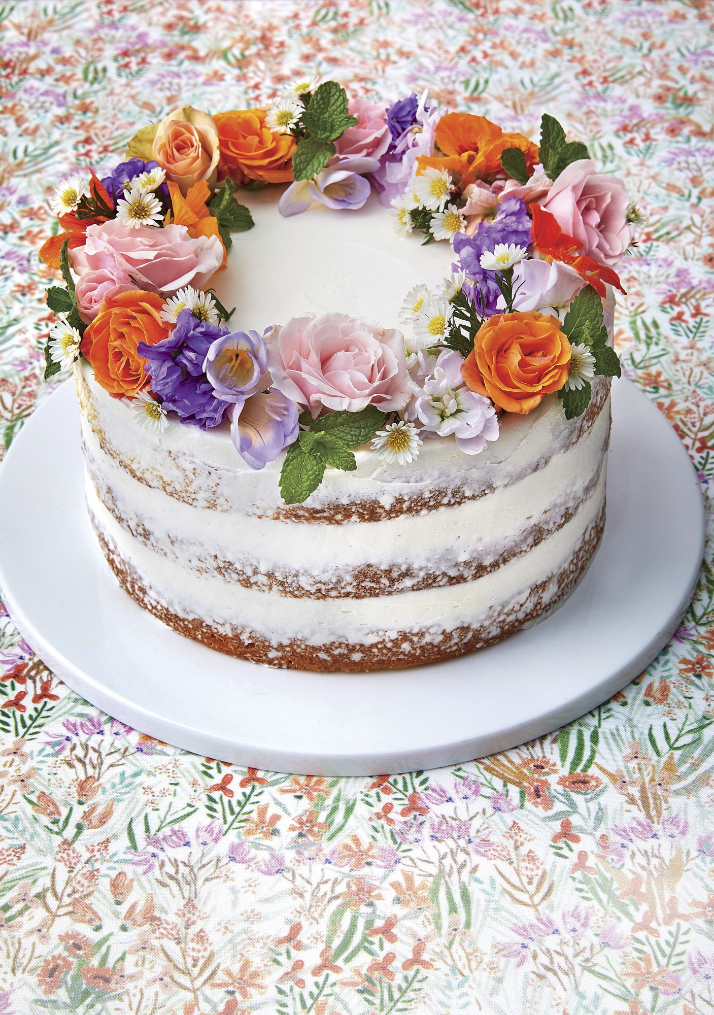 Lemon naked cake recipe with flower crown