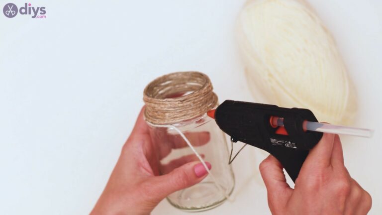 DIY Rope Wrapped Vase - Make the Perfect Gift