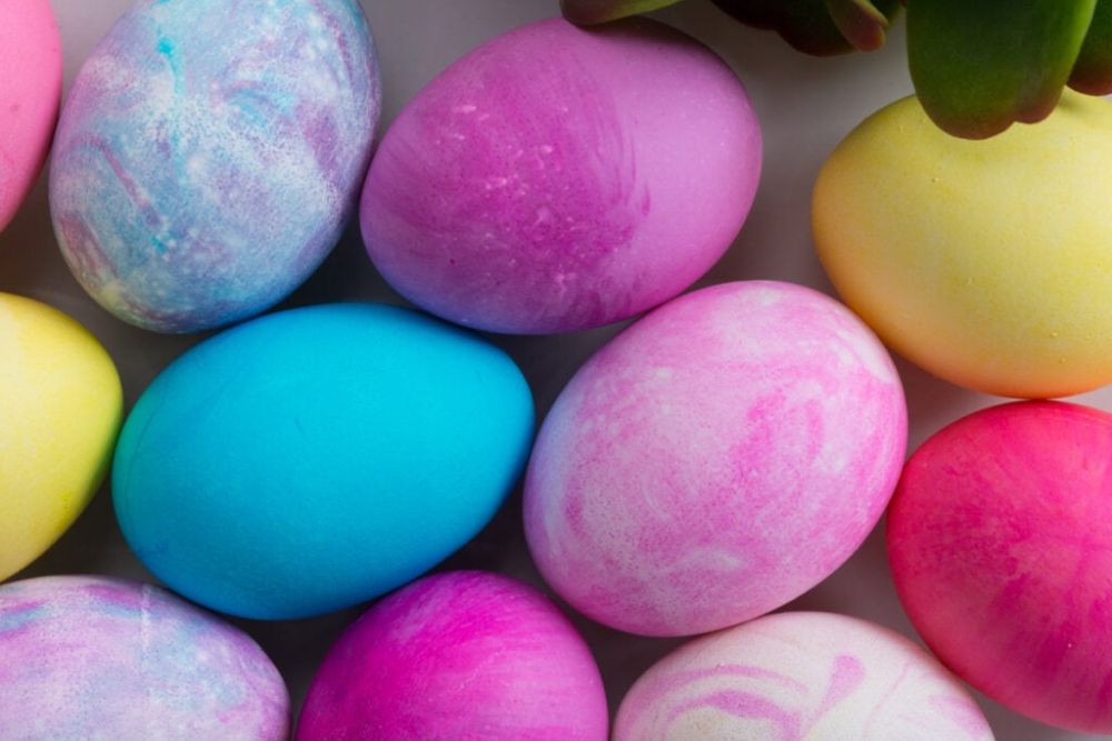 dyed easter eggs with food coloring