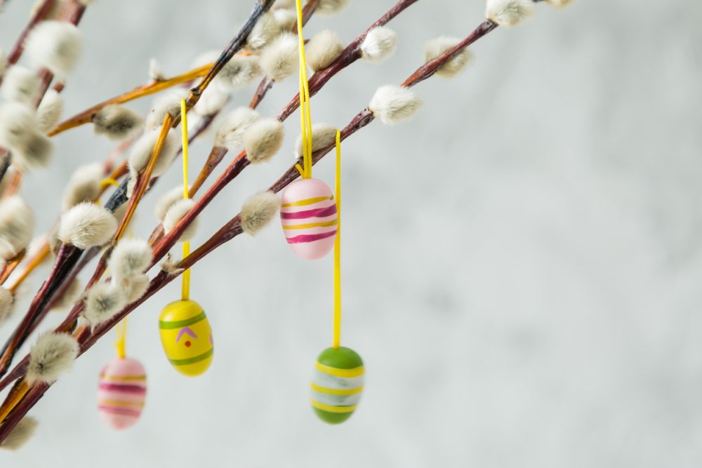 Decorating an Egg Tree - Easter Activities for Adults
