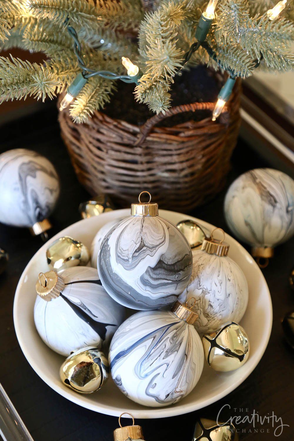 Marble paint glass christmas ornaments 