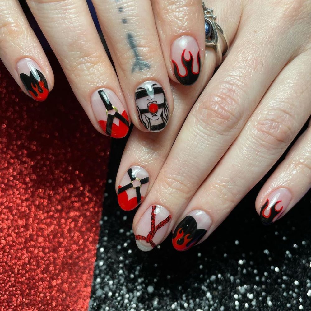 Bondage black and red nails