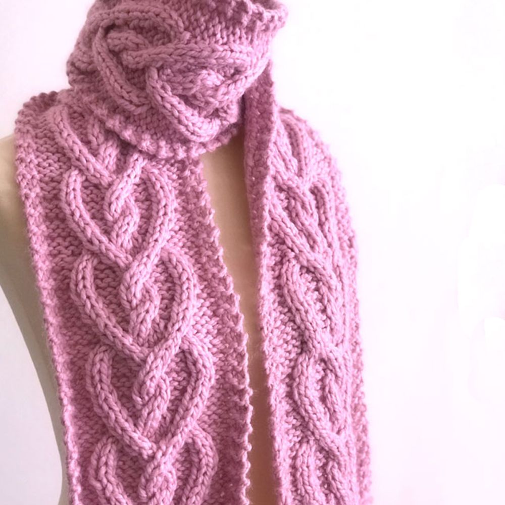 Celtic heart cable knit scarf
