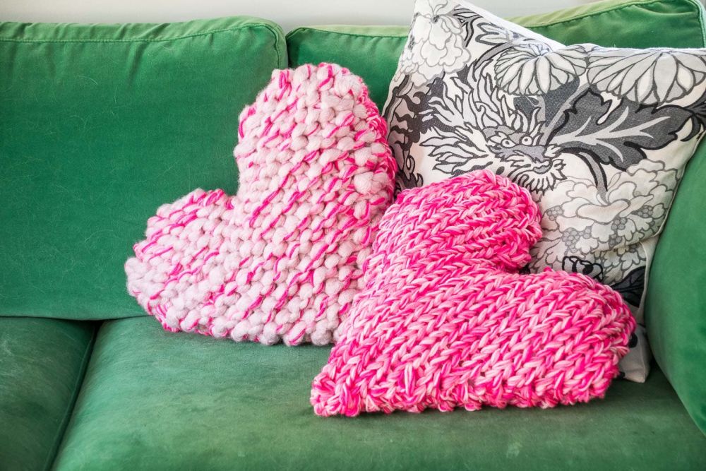 Chunky knit heart pillow
