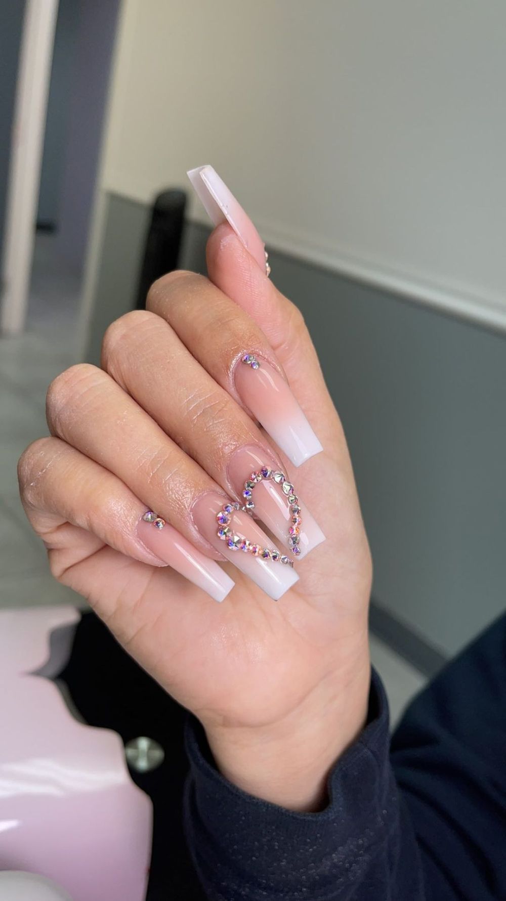 Crystal heart nails