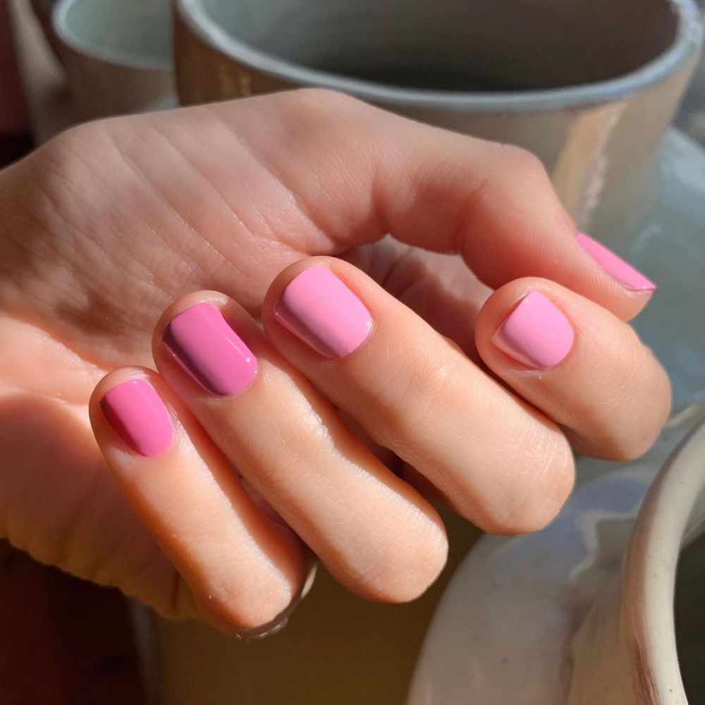 Five shades of pink nails