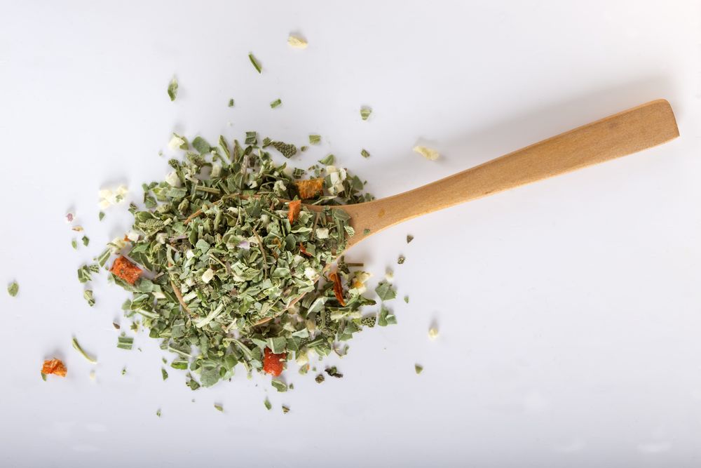 Poultry seasoning (dried) substitutes for thyme