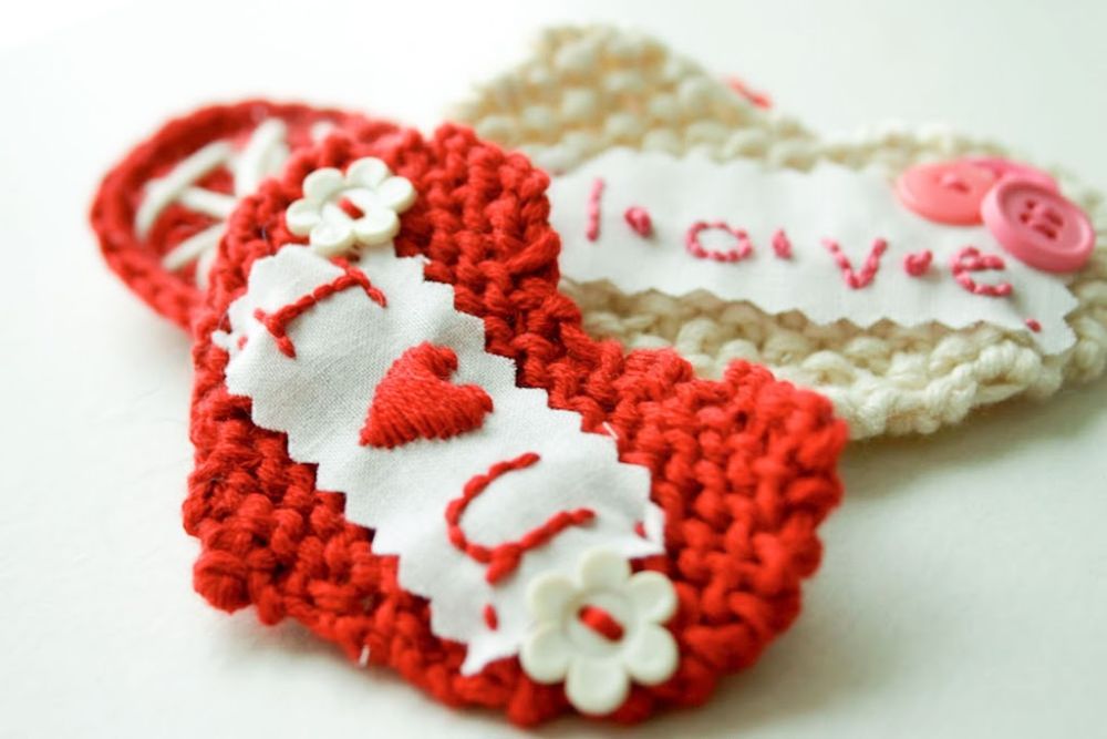 Various stitch hearts with love notes