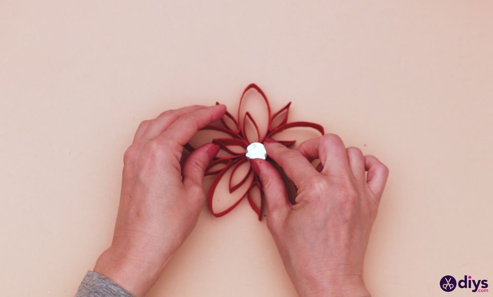 Christmas paper roll ornament (22)