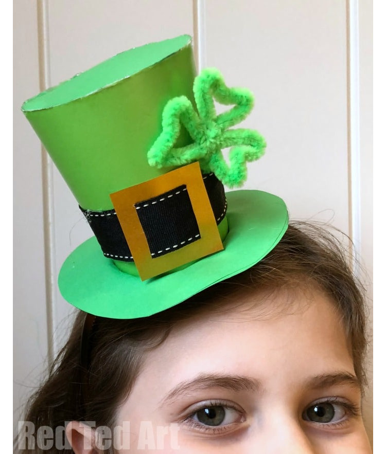 Paper cup leprechaun hat