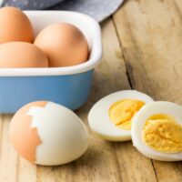 how to peel hard boiled eggs