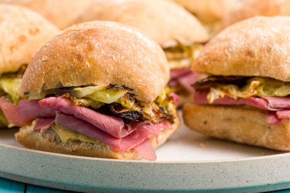 Recipe for corned beef and cabbage sliders