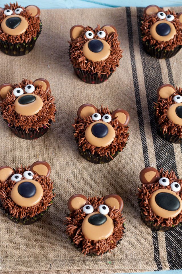 Bear cupcakes
