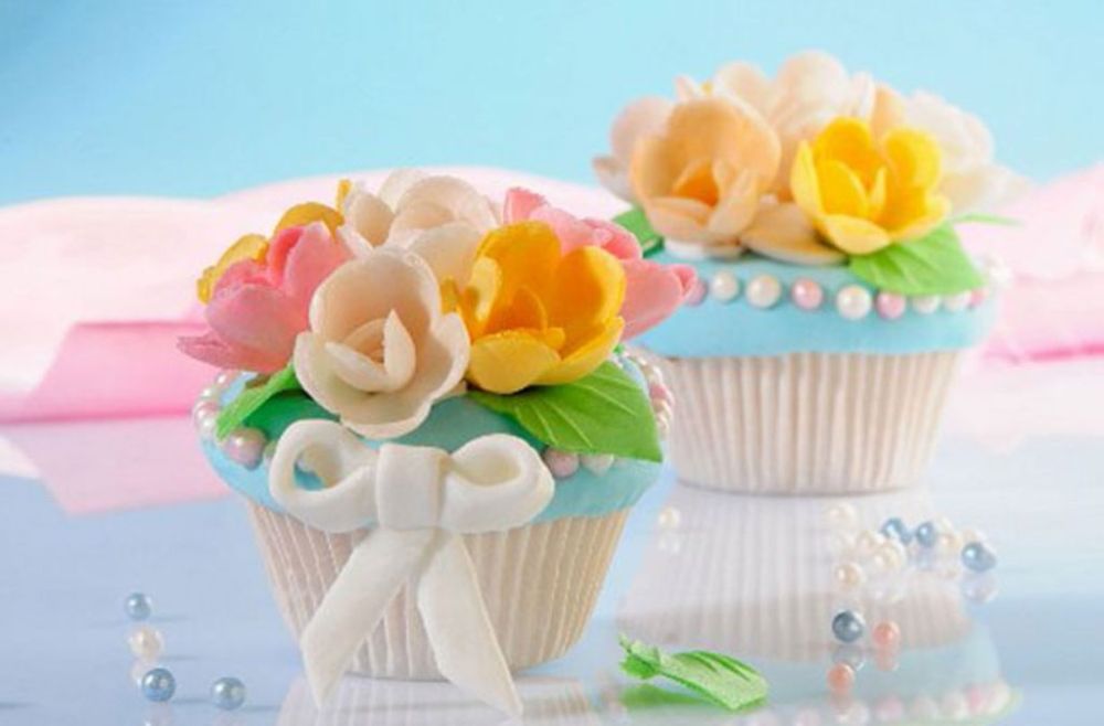 Flower bouquet cupcakes