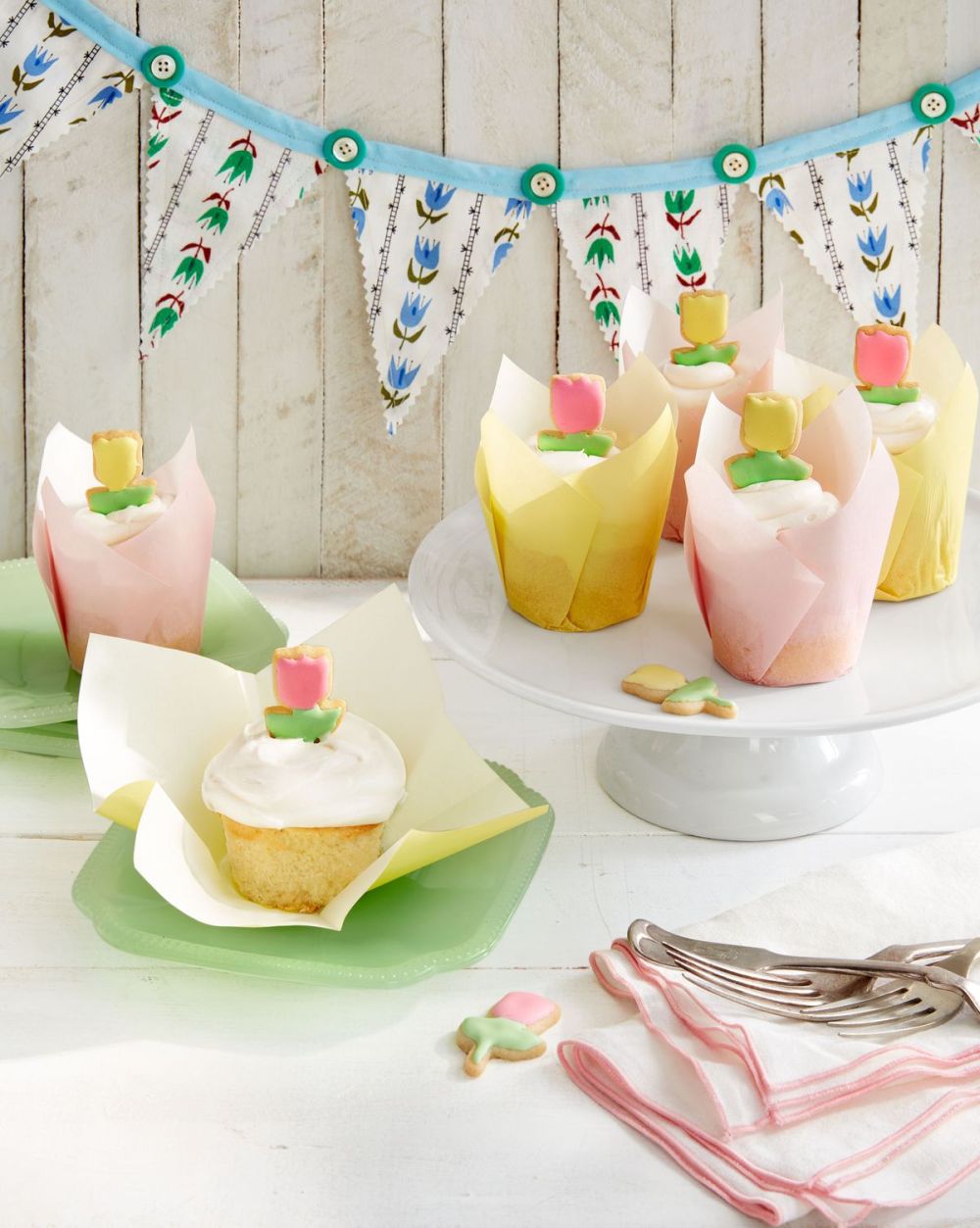 Tulip cupcakes