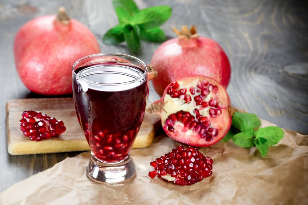 fresh pomegranate juice