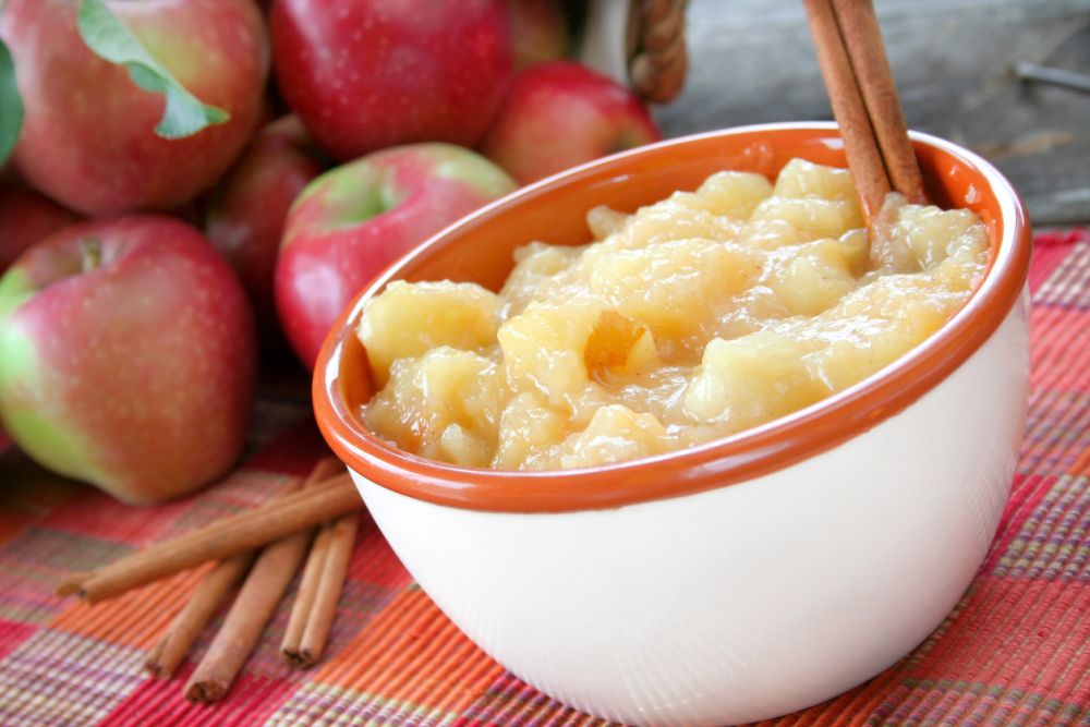 Applesauce as an alternative to butter in cookies