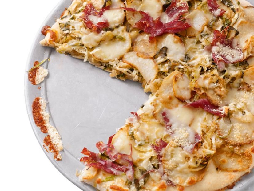 Corned beef and cabbage pizza