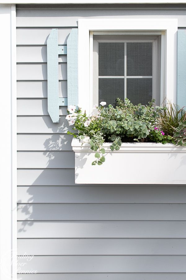 Diy pvc board window box with pipe watering system