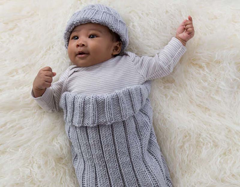 Baby cocoon and hat beginner knitting pattern