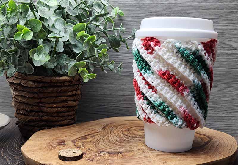 Crooked coffee cup cozy crohcet pattern