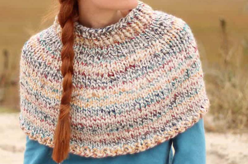 Fog chaser cape beginner knitting pattern