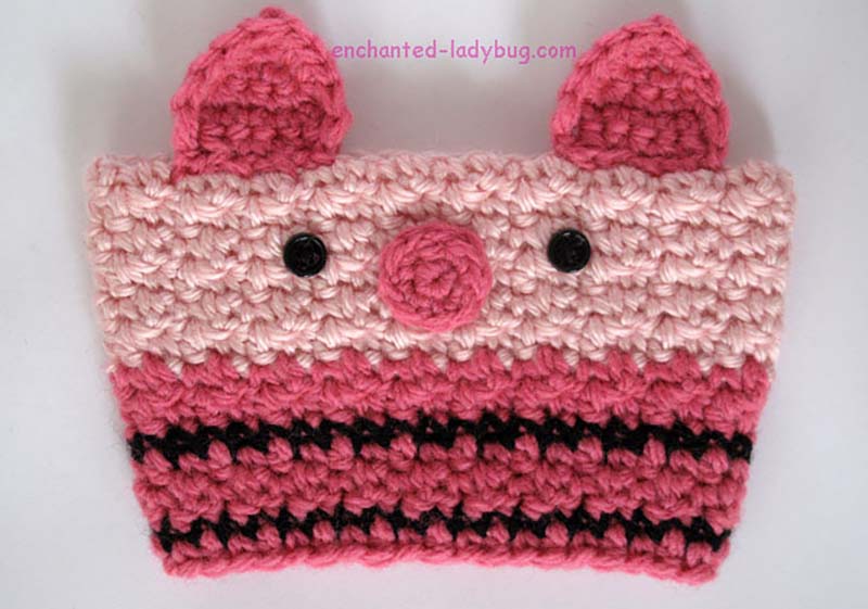 Piglet coffee cup cozy crochet pattern